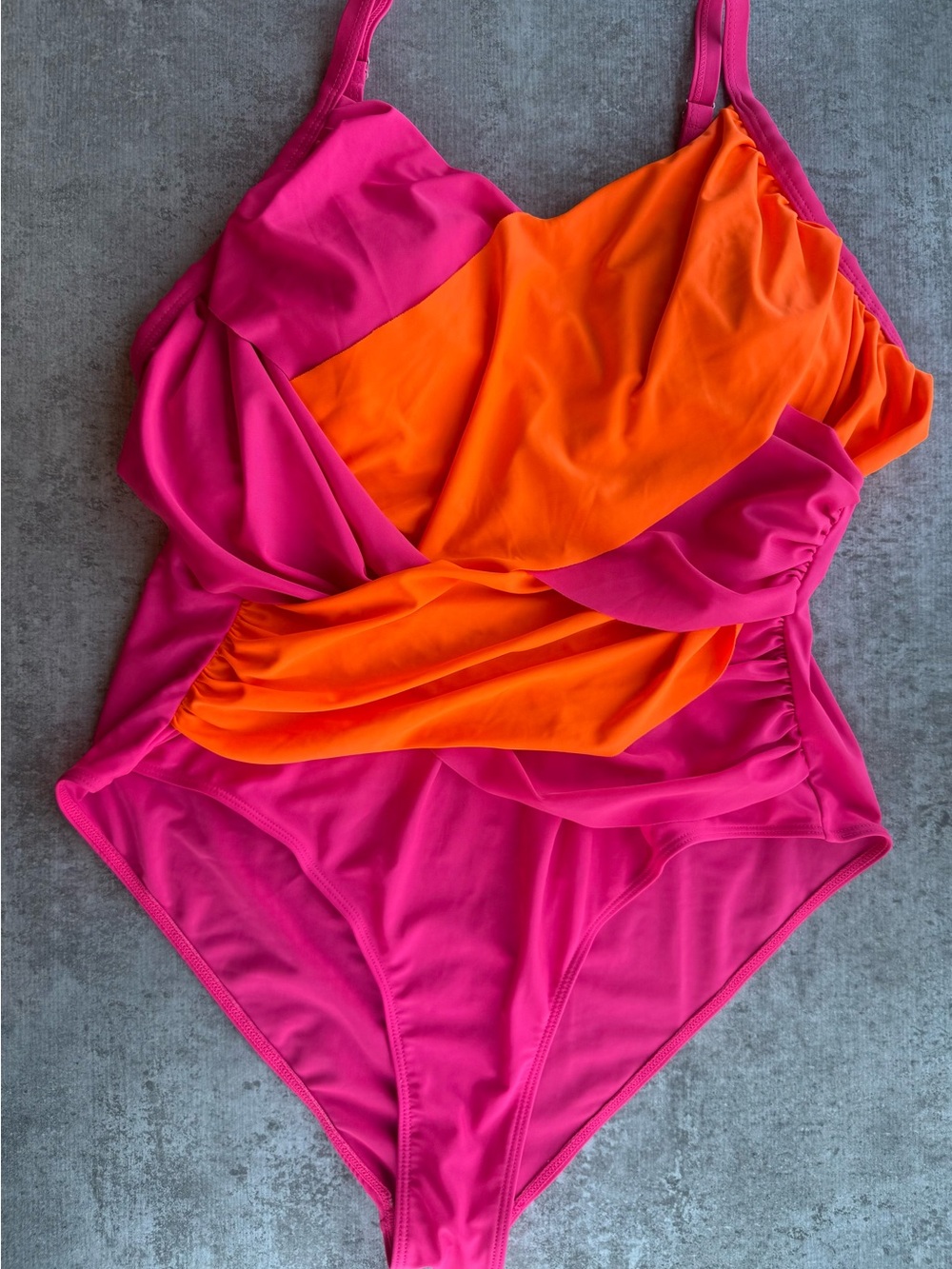 Women’s 4XL Colorblock Tummy Control Swimsuit Pink & Orange w ROUGE Coverup 4XL.